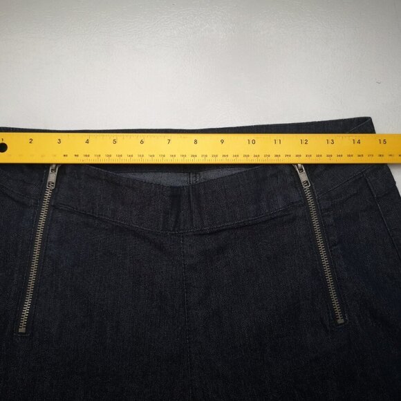 Liquid X Ladies Size 11 Dark wash Straight Slimmer Leg Blue Jeans - Picture 9 of 11